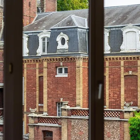 Saint Maur F2 Beau Entier Apartmán