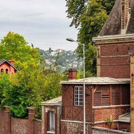 Saint Maur F2 Beau Entier *